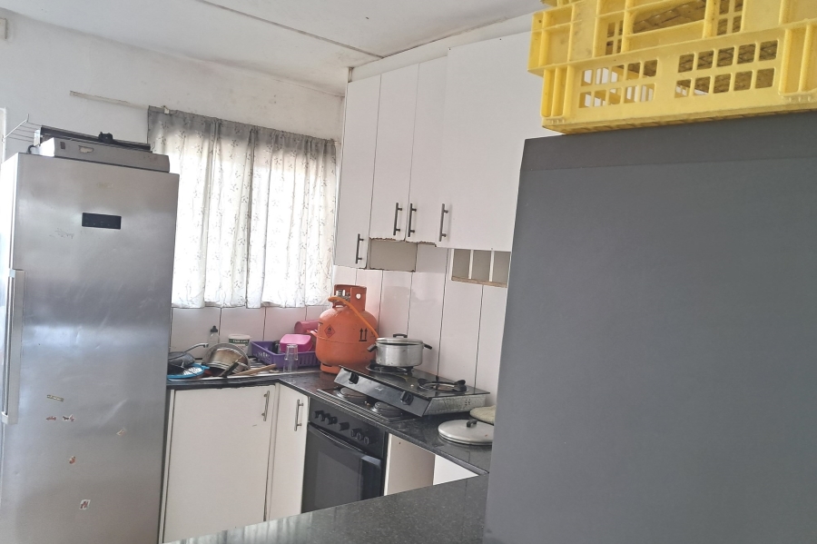 2 Bedroom Property for Sale in Maitland Western Cape